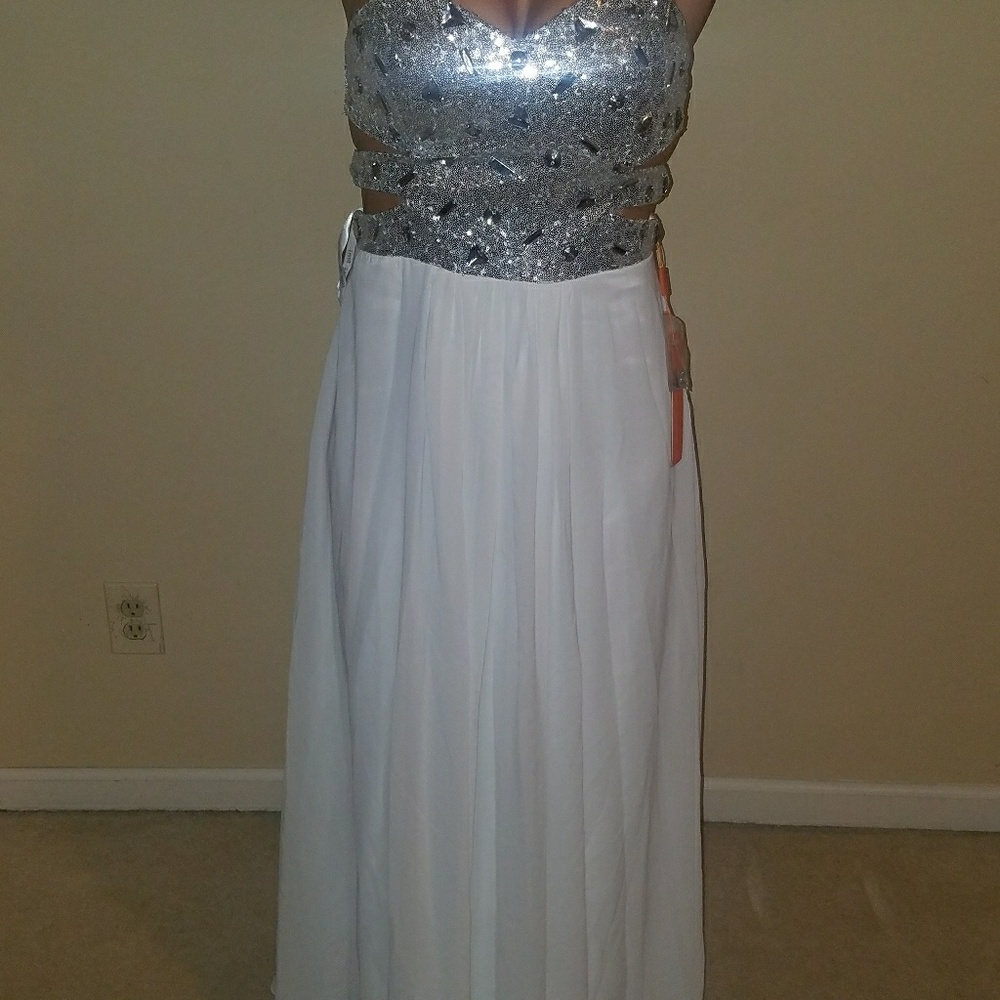 White/silver strapless floor length prom dress